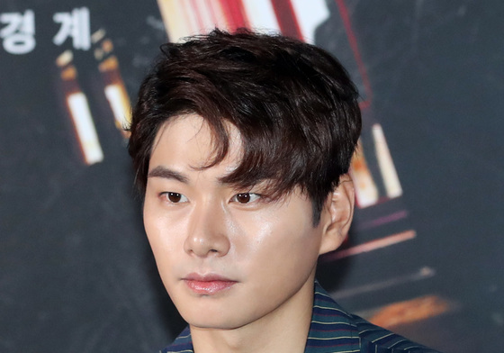 "'놀뭐' 유재석은 CP 위에 있다"…이이경 소속사 대표 녹취 공개 파장