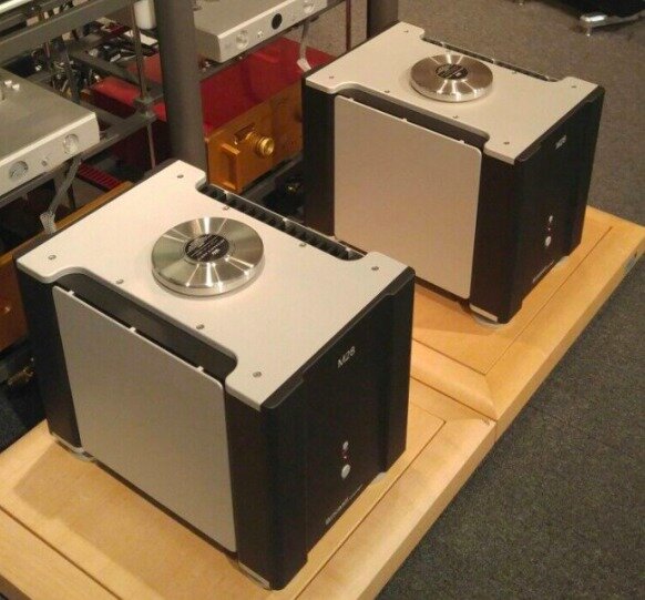 본문 이미지 - 브리카스티 디자인의 밸런스 모노블럭 파워앰프 ‘M28’