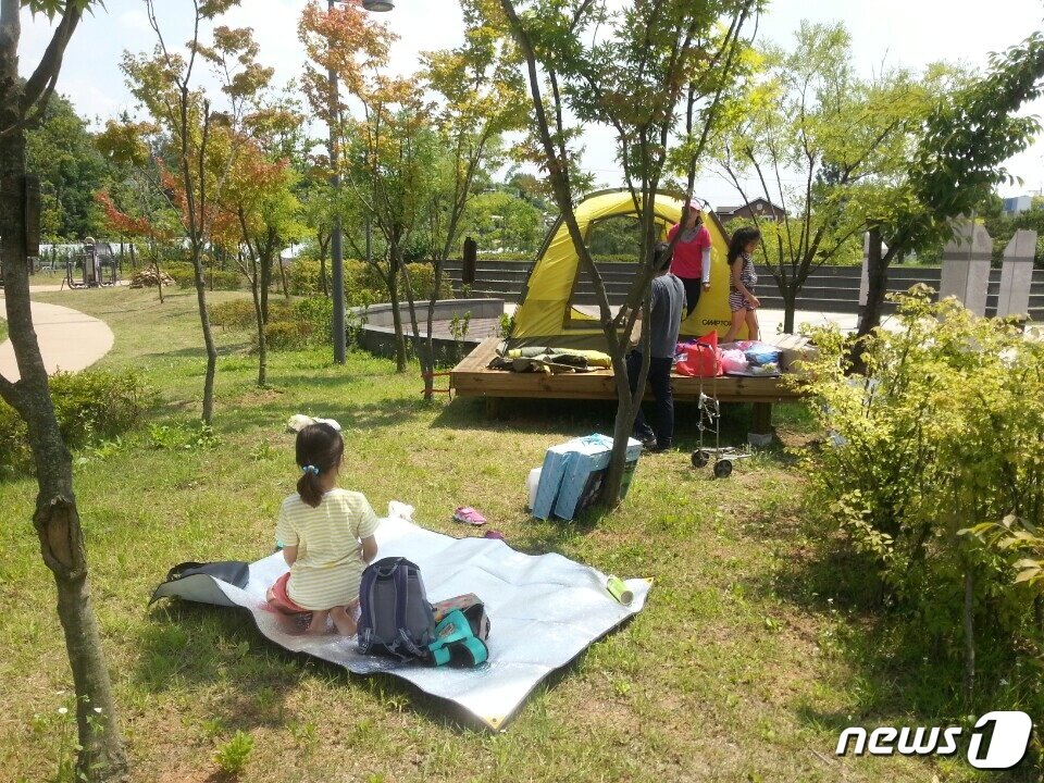 본문 이미지 - 구로구 천왕근린공원 캠핑장 모습.(구로구 제공) ⓒ News1
