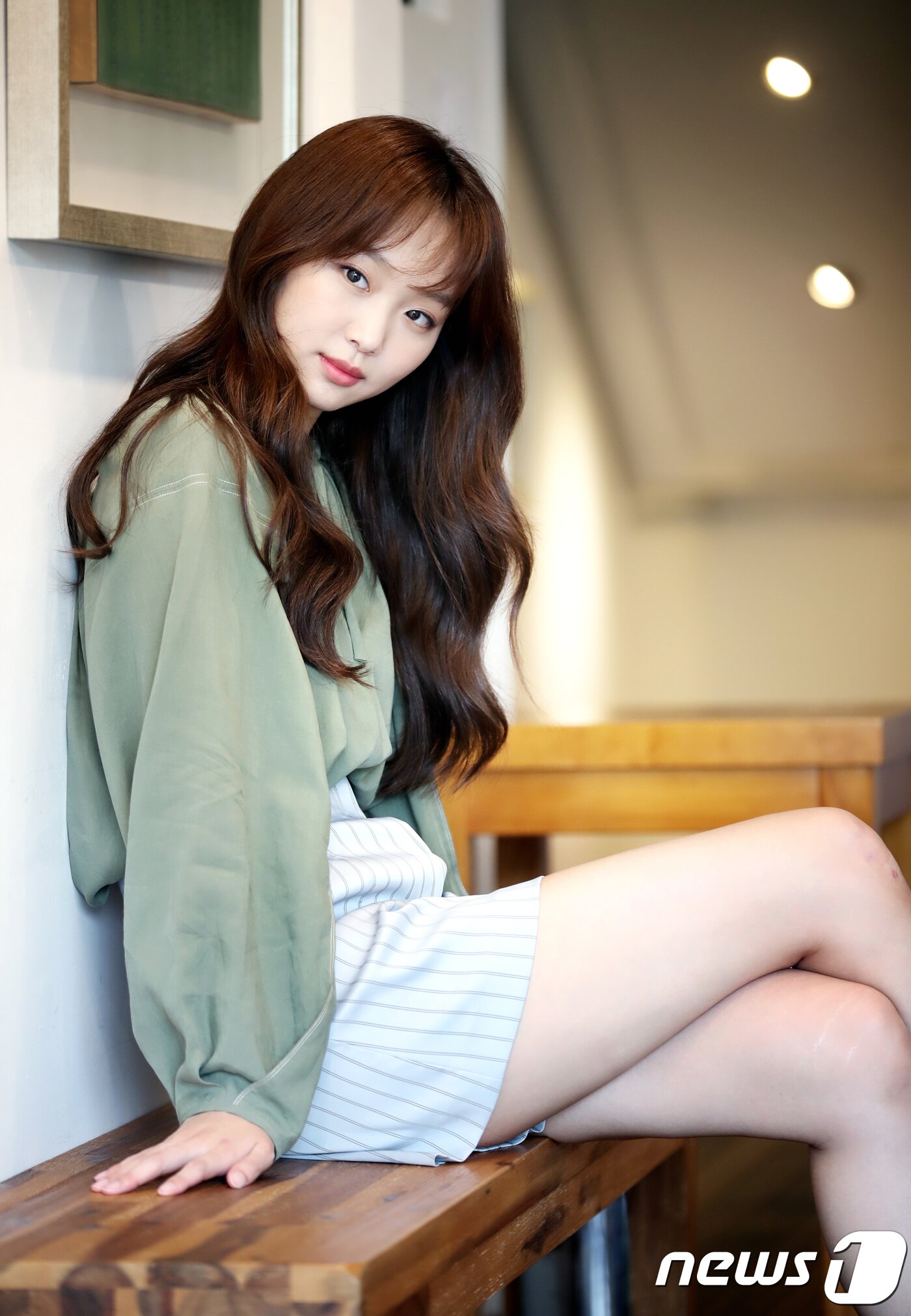 본문 이미지 - 2018.7.24.서울 삼청동 카페. 드라마 '이리와 안아줘' 배우 진기주 인터뷰. ⓒ News1 권현진 기자