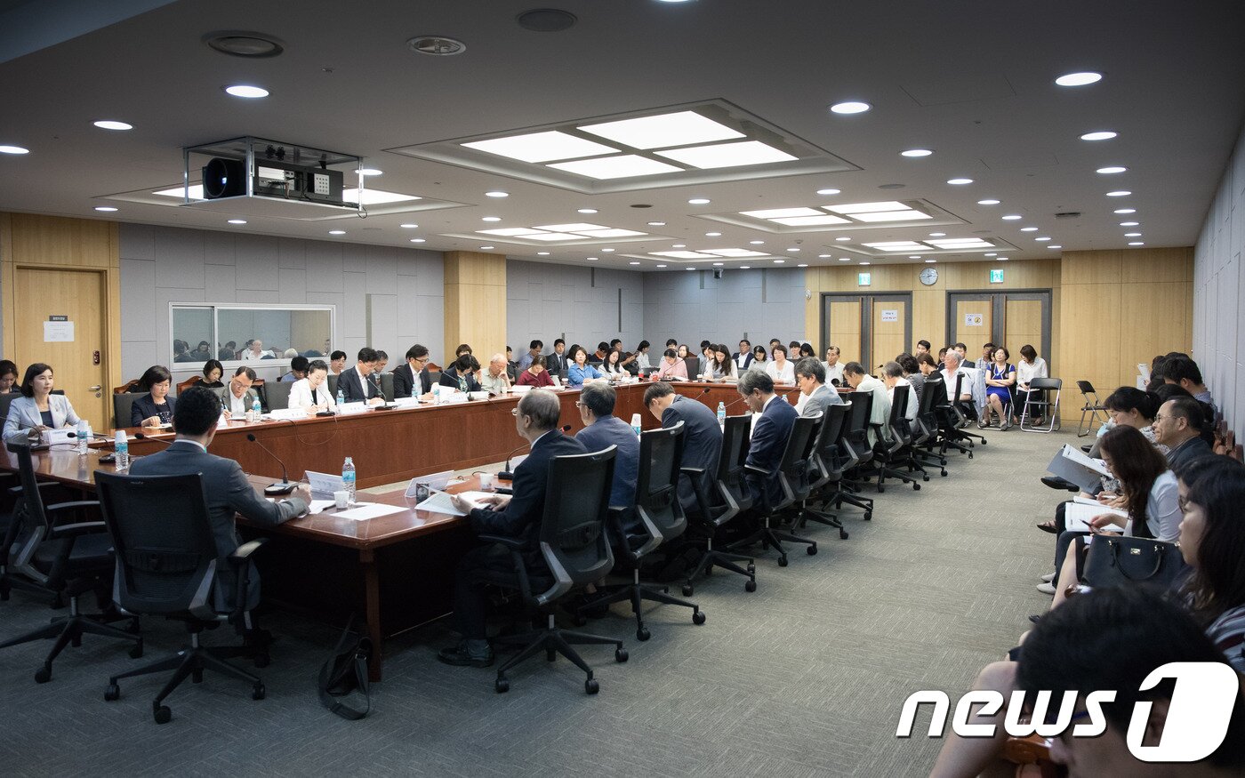 본문 이미지 - '판문점 선언 이후 남북문화교류의 과제와 전망' 세미나 현장ⓒ News1
