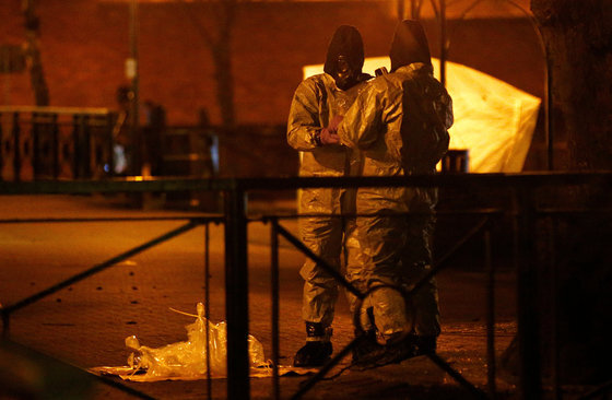 영국 "푸틴, 러시아 이중스파이에 '노비촉' 공격 명령" 결론