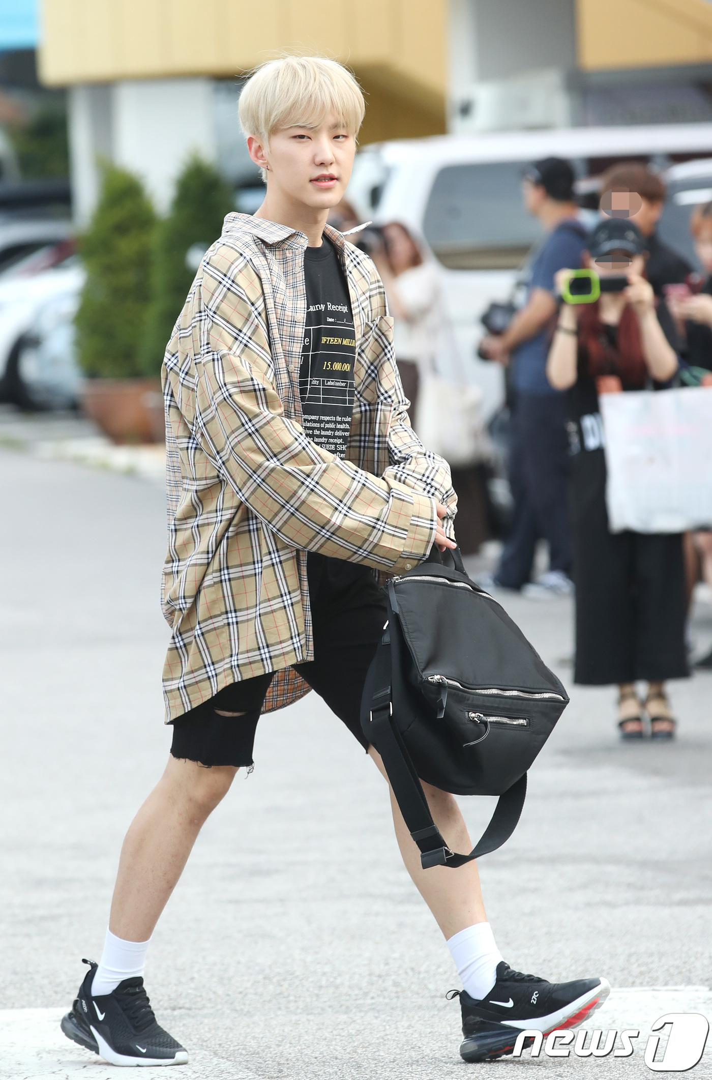 (고양=뉴스1) 권현진 기자 = 세븐틴 호시가 20일 오전 고양체육관에서 열리는 MBC 추석특집 ‘2018 아이돌스타 육상 선수권대회’(아육대) 녹화에 참석하고 있다. 2018.8 …