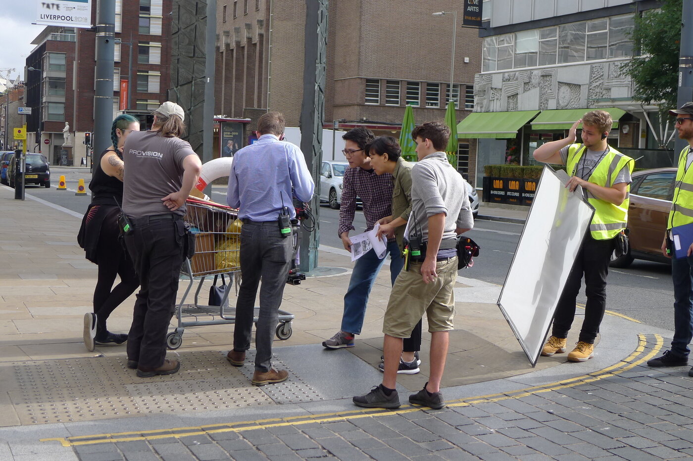 본문 이미지 - &#39;이례적 산책&#39; 메이킹 필름.&#40;갤러리현대 제공&#41;