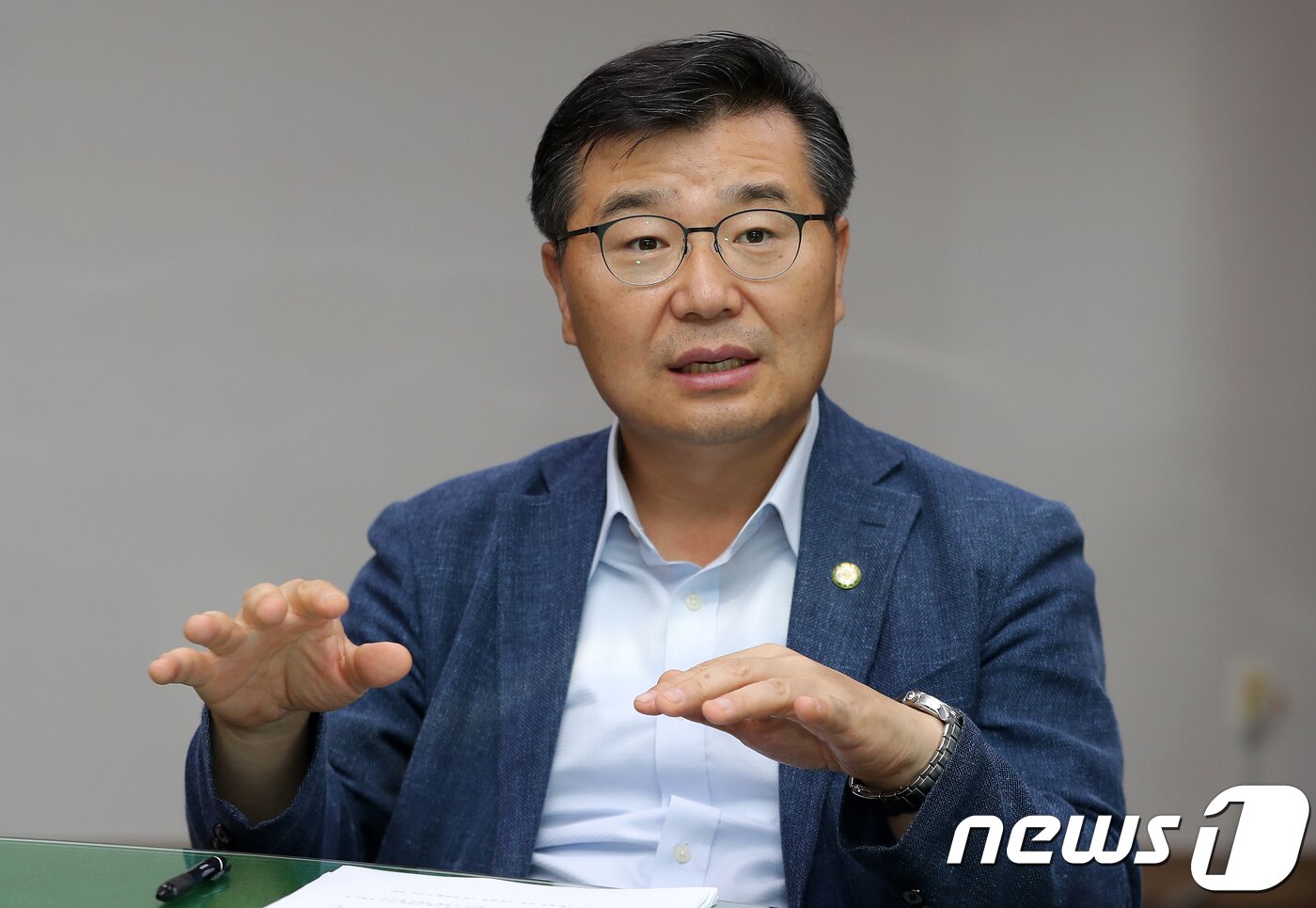 본문 이미지 - 류경기 중랑구청장이 22일 서울 중랑구청에서 뉴스1과 인터뷰 하고 있다. 2018.8.22/뉴스1 ⓒ News1 구윤성 기자