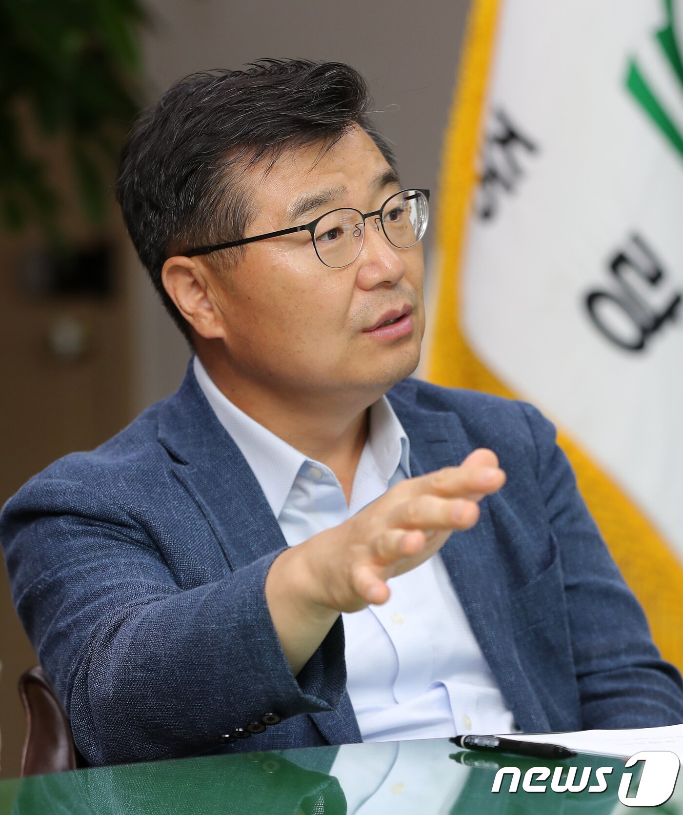 본문 이미지 - 류경기 중랑구청장이 22일 서울 중랑구청에서 뉴스1과 인터뷰 하고 있다. 2018.8.22/뉴스1 ⓒ News1 구윤성 기자