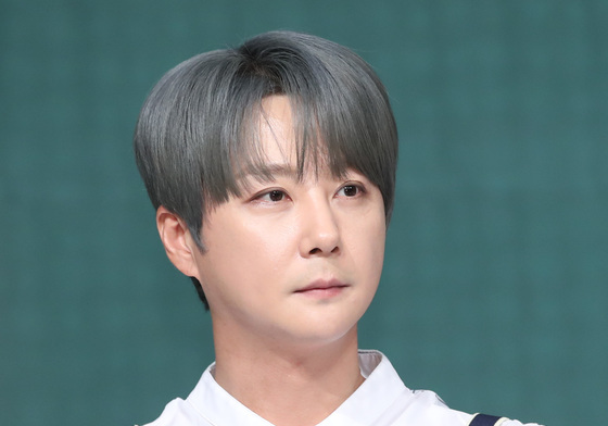 "신화 신혜성, 강남 꼬마빌딩 사실상 손해 감수하고 55억 5000만원에 매각"