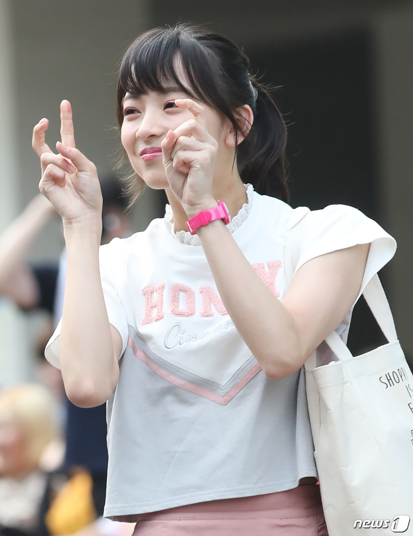 (인천=뉴스1) 권현진 기자 = AKB48 고토 모에가 5일 오전 인천 부평구 삼산월드체육관에서 열린 Mnet 서바이벌 프로그램 ‘프로듀스 48’ 콘셉트 평가 녹화에 참석하며 귀여 …