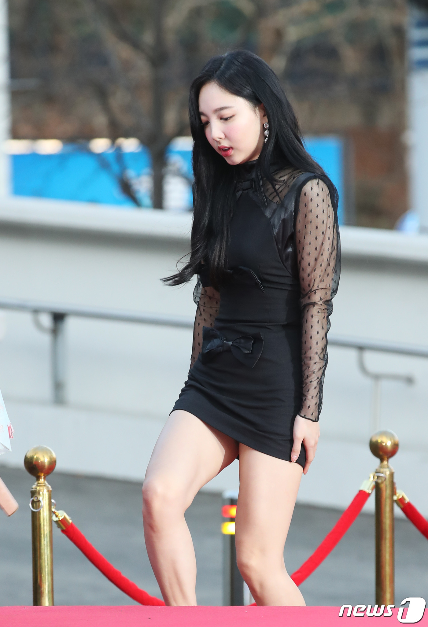 (서울=뉴스1) 권현진 기자 = 트와이스 나연이 23일 서울 송파구 잠실실내체육관에서 열린 ‘제8회 가온차트 뮤직 어워즈’ 레드카펫 행사에 참석하고 있다.올해로 8회째를 맞는 ‘가 …