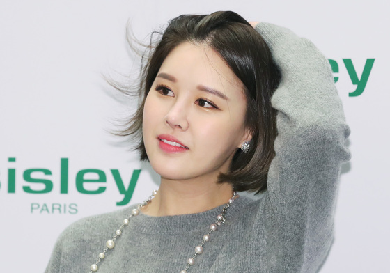 박은지 "내 사진 도용해 로맨스 스캠…FBI에서도 전화 와"