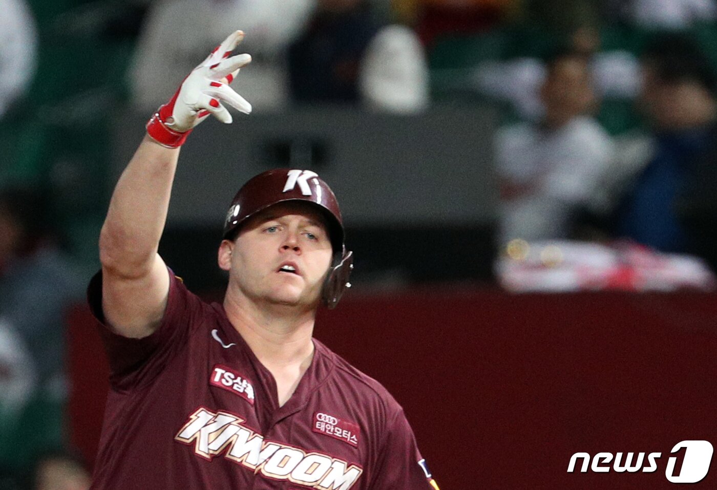 본문 이미지 - 키움 히어로즈에서 타점왕을 차지한 뒤 한신 타이거스에 입단한 제리 샌즈. /뉴스1 ⓒ News1 황기선 기자