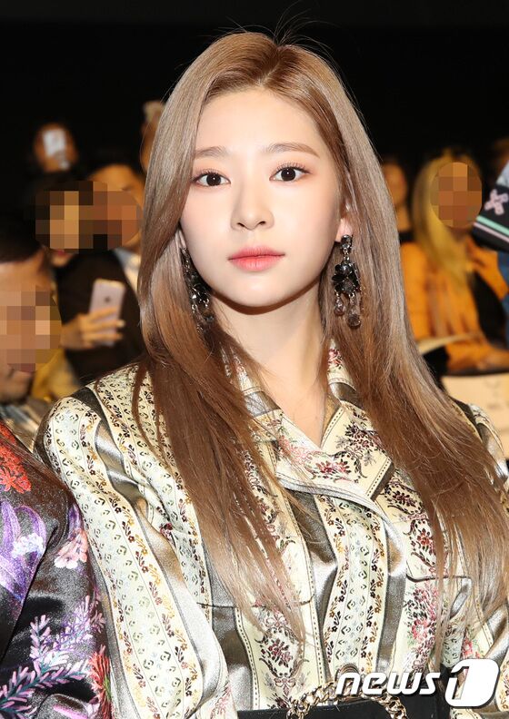 모모랜드 측 모모랜드 측