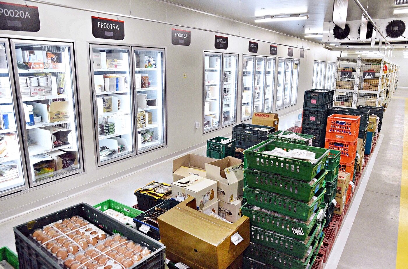 본문 이미지 - 홈플러스 원천 FC 냉장·냉동 상품 보관 구역 ⓒ 뉴스1(홈플러스 제공)