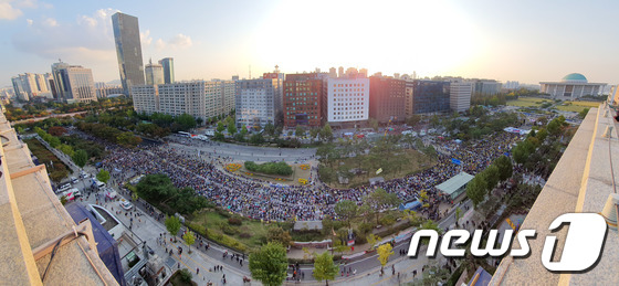 국회 앞 검찰개혁 촛불 문화제