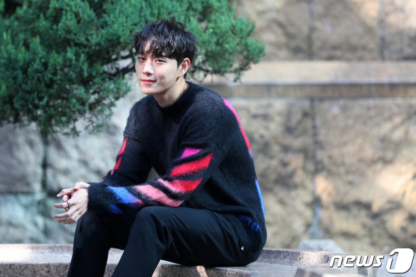 본문 이미지 - MBC 수목드라마 '어쩌다 발견한 하루'에 출연 중인 배우 김영대(오남주 役)가 21일 서울 종로구 뉴스1 본사에서 인터뷰에 앞서 포즈를 취하고 있다. 2019.10.21/뉴스1 ⓒ News1 민경석 기자