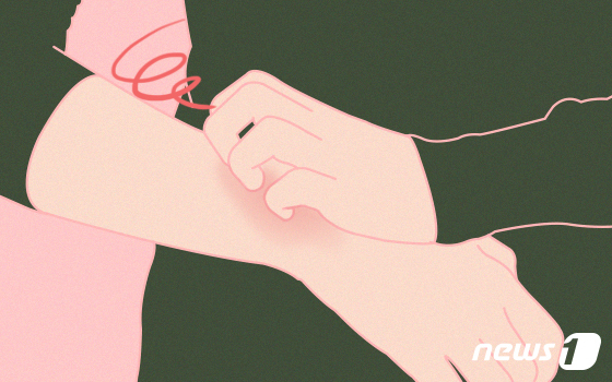 밤마다 참기 힘든 가려움증? '이 질환' 의심해야…"약 바를 땐 전신에 꼼꼼히"