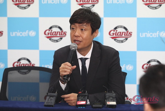 '이동욱호 출범' 롯데, 1군 코치진 구성…허문회 수석코치 복귀(종합)