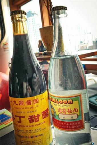 본문 이미지 - 유리병에 담긴 홍콩산 식초ⓒ 뉴스1