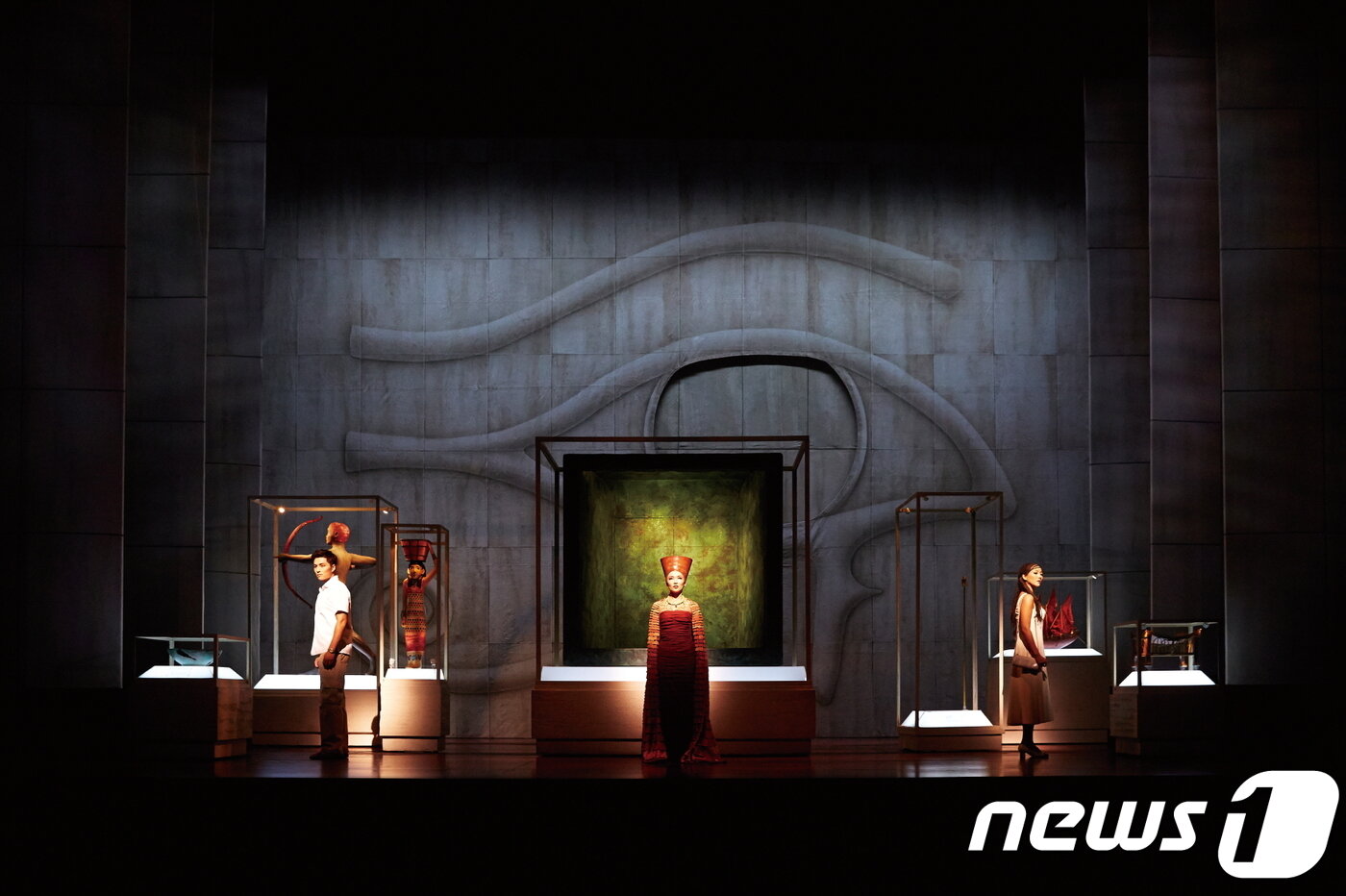 본문 이미지 - 뮤지컬 '아이다' 2016시즌 공연장면ⓒ 뉴스1