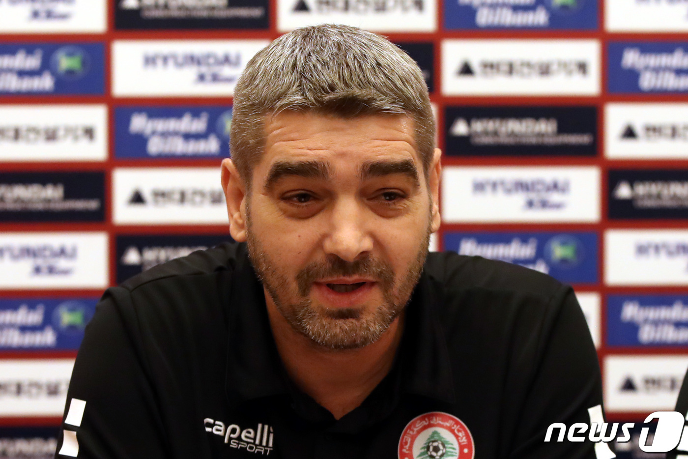 (베이루트(레바논)=뉴스1) 이광호 기자 = 리비우 치오보타리우 레바논 축구대표팀 감독이 2022년 카타르 월드컵 2차 예선 4차전 대한민국과의 경기를 하루 앞둔 13일(현지시간) …