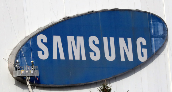 삼성전자 美반도체주 랠리 이끌어…시총 1조달러 눈앞(종합2)