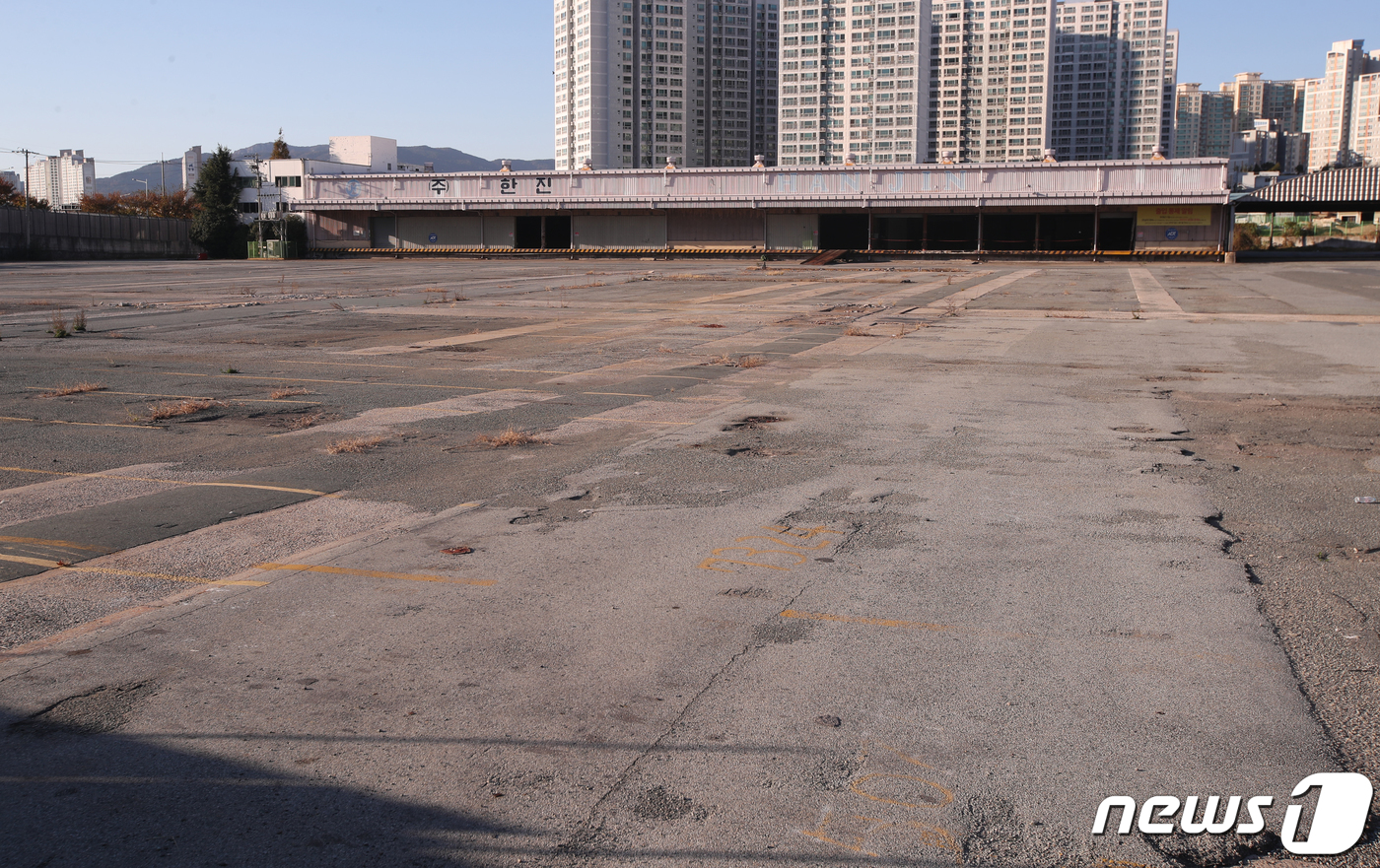 (부산=뉴스1) 여주연 기자 = 부산시는 개발사업에 대한 투명성 확보와 공공성 제고를 위해 ‘사전협상제도’를 도입했다. 장기 미개발부지 10곳을 사전협상형 도시계획 주요 검토대상지 …