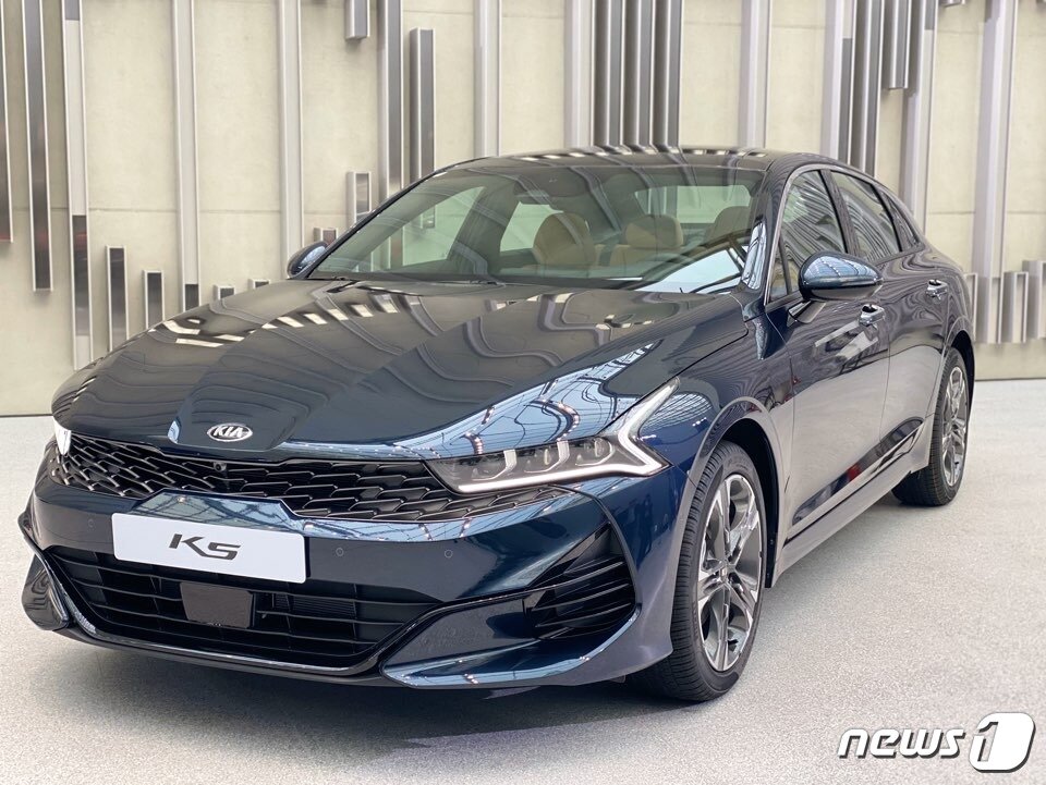 본문 이미지 - 3세대 K5. ⓒ 뉴스1 조재현 기자