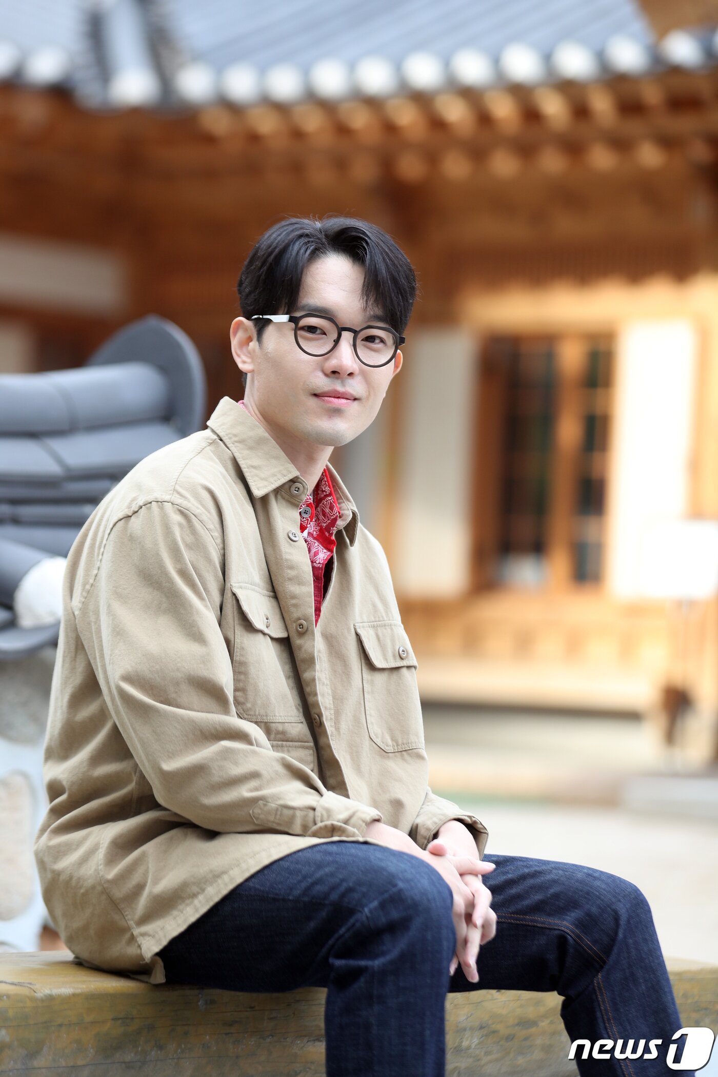 본문 이미지 - KBS2TV '동백꽃 필 무렵' 에 출연한 배우 이규성이 25일 서울 종로구 뉴스1 본사를 찾아 인터뷰에 앞서 포즈를 취하고 있다. 2019.11.25/뉴스1 ⓒ News1 황기선 기자