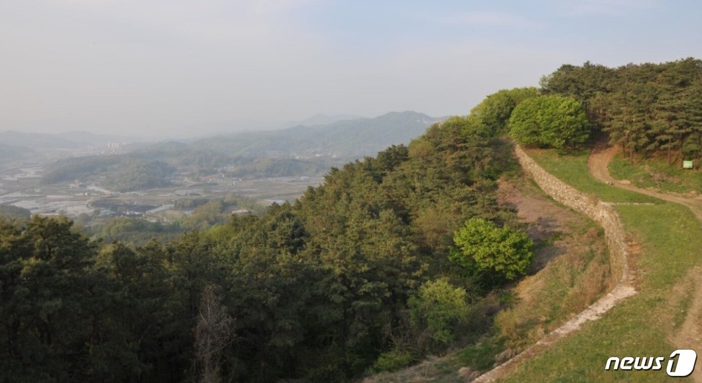 본문 이미지 - 포천 반월산성 ⓒ 뉴스1