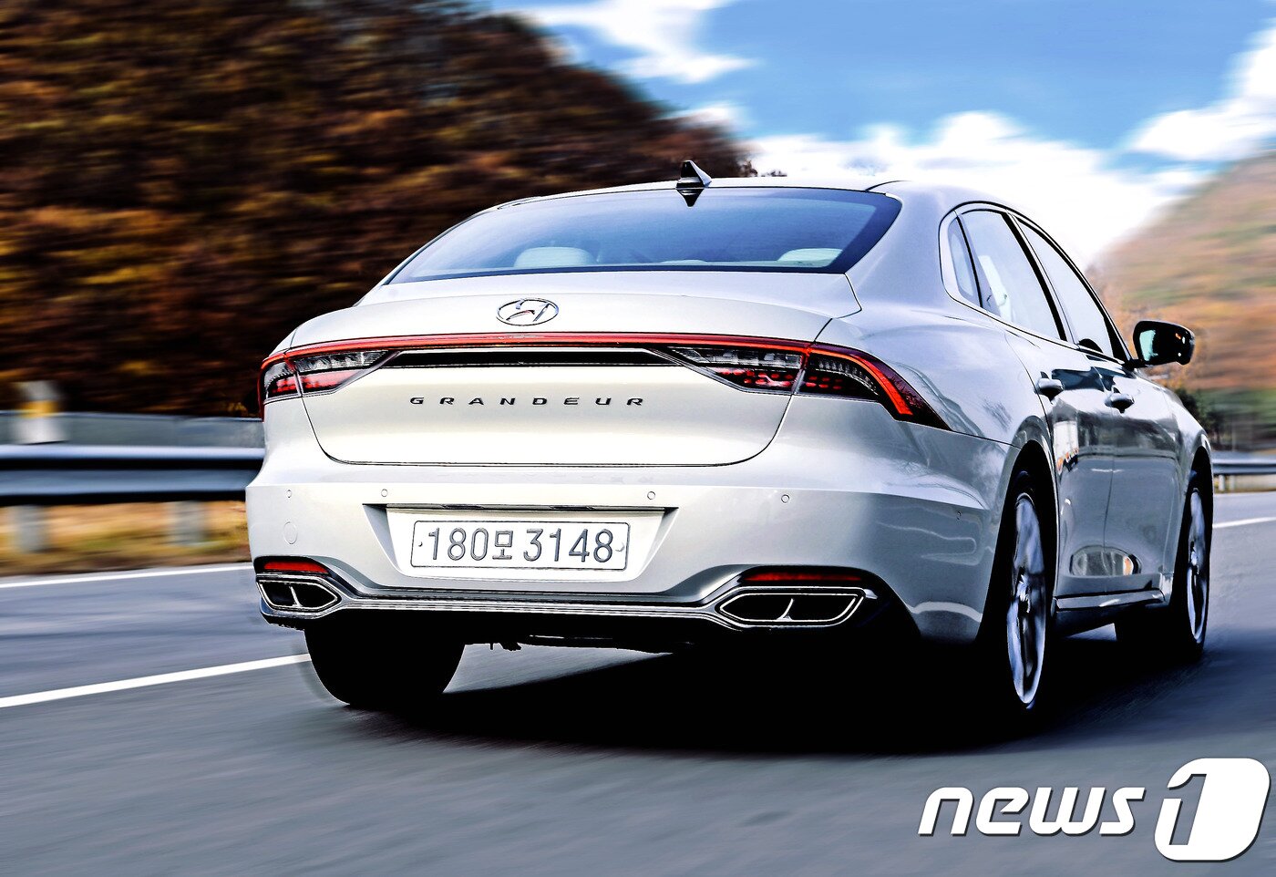 본문 이미지 - 더뉴 그랜저 ⓒ 뉴스1