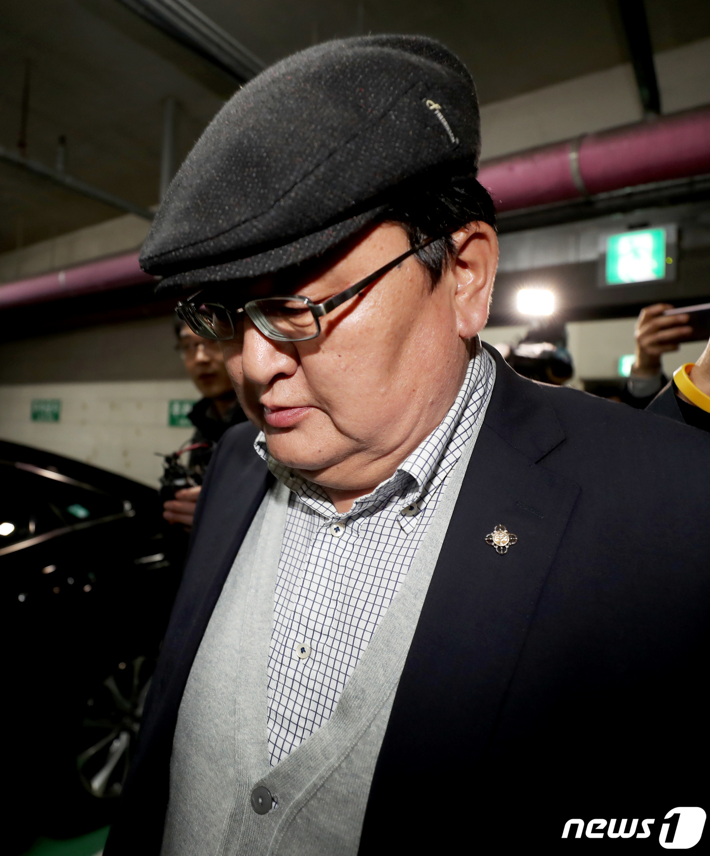 (인천=뉴스1) 정진욱 기자 = 오드바야르 도르지(52·ODBAYAR Dorj)몽골 헌법재판소장이 7일 오전 인천지방경챁청에서 조사를 받은 후 경찰청을 나서고 있다.도르지 몽골 헌 …