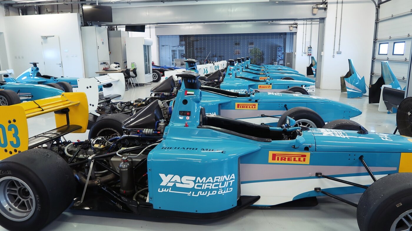 본문 이미지 - F1 경주용 차량을 실제 눈으로 볼 수 있다ⓒ 뉴스1