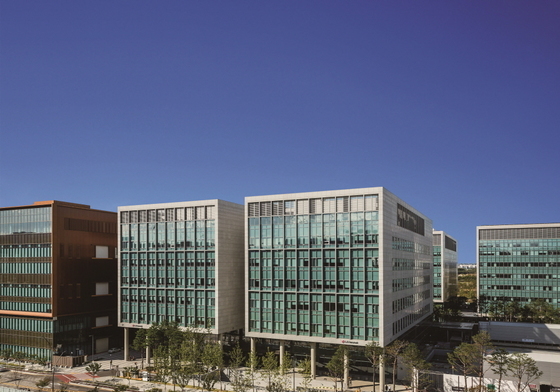 LG이노텍, 지난해 영업이익 6650억원…전년比 5.8%↓