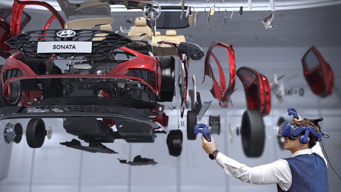 본문 이미지 - 남양연구소 연구원들이 VR(Virtual Reality: 가상현실)을 활용해 가상의 공간에서 설계 품질을 검증하고 있다(뉴스1DB)ⓒ 뉴스1