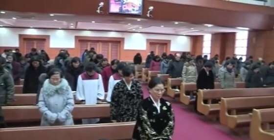 본문 이미지 - 북한 조선종교인협의회가 성탄절을 맞아 최근 남측 종교계에 이례적으로 '성탄 축하 메시지' 영상을 발송한 것으로 25일 알려졌다.(한국 그리스도교 신앙과직제 협의회 제공)ⓒ 뉴스1