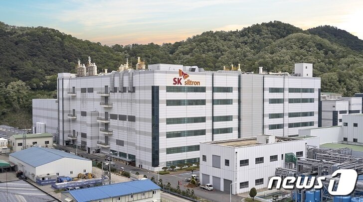 본문 이미지 - SK실트론 구미 본사 전경ⓒ 뉴스1