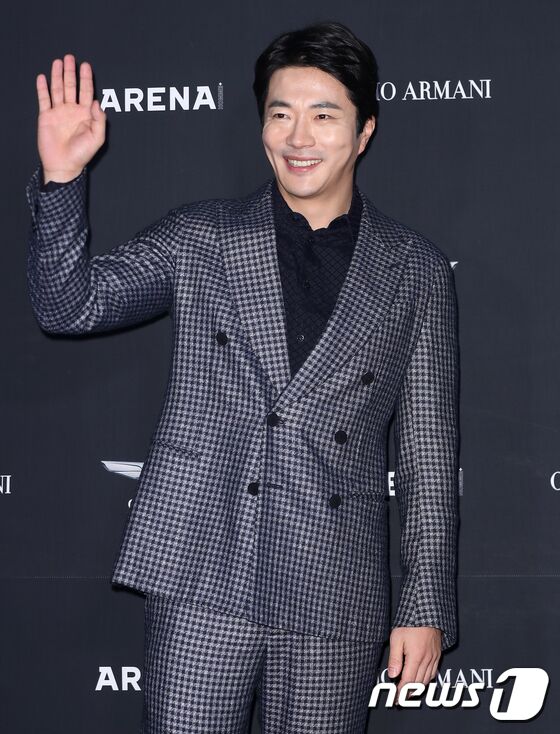 권상우, '사랑의 바자회' 동참 권상우, '사랑의 바자회' 동참