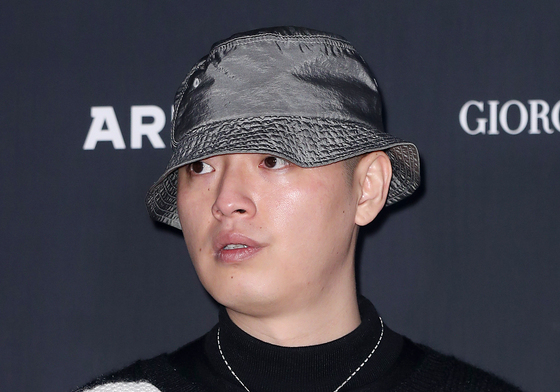 이센스, 클럽서 강제 추행 혐의 벌금형…"어떠한 강제나 부당 접촉 없었다" 반박