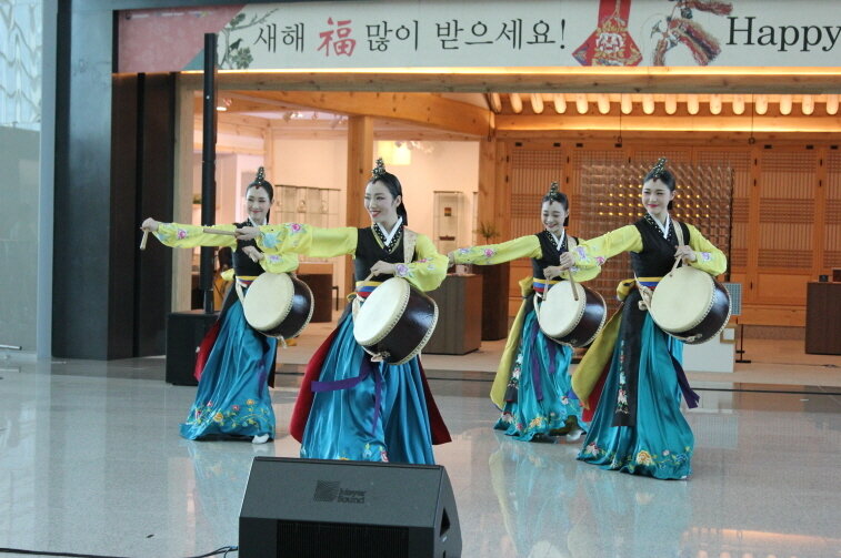 본문 이미지 - 한국문화재재단 인천공항 새해맞이 행사.(한국문화재재단 제공)