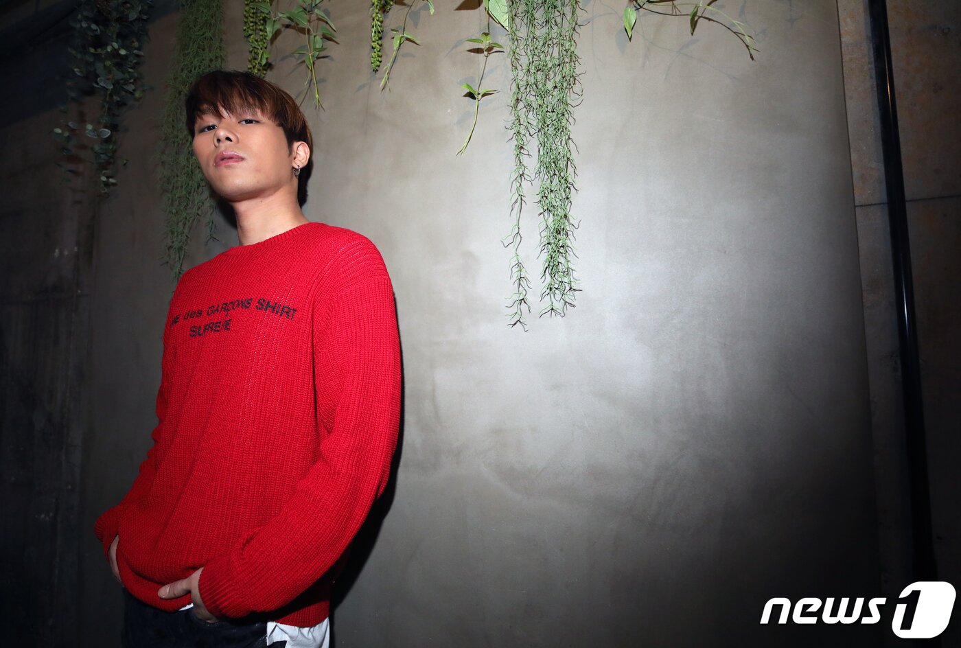 본문 이미지 - 래퍼 식케이(Sik-K)가 자신의 스물 여섯번째 생일인 26일 오후 6시에 첫 정규앨범 '플립(FL1P)'을 선보인다. '플립(FL1P)’은 식케이가 데뷔 4년 만에 처음으로 선보이는 정규앨범이다. / 뉴스1 ⓒ News1 구윤성 기자