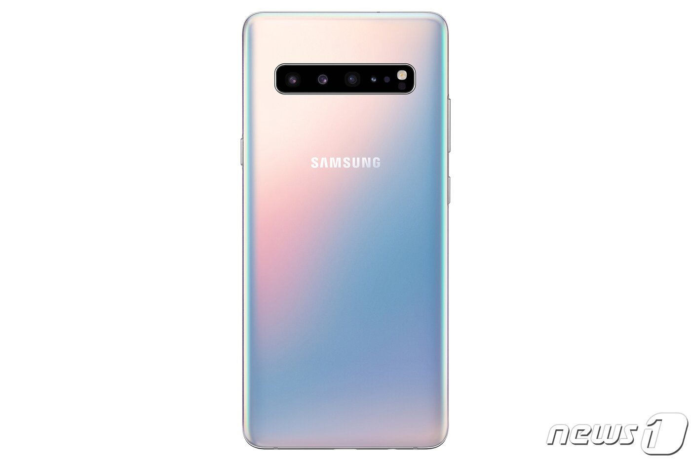 본문 이미지 - 갤럭시 S10 5G 카메라 부위 가장 오른쪽에 심박센서가 있다. &#40;삼성전자 제공&#41; 2019.2.21/뉴스1