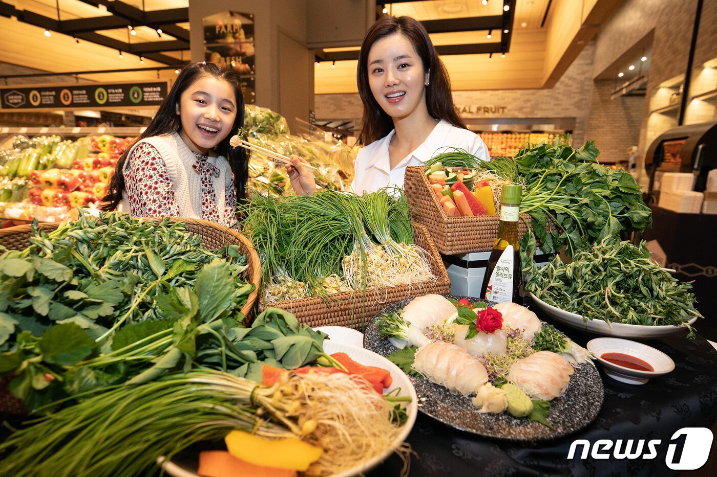 본문 이미지 - 신세계백화점 식품관 /뉴스1 ⓒ News1 이승배 기자
