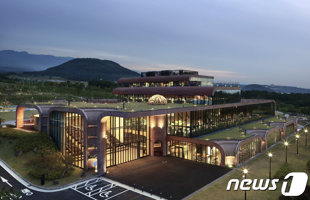 본문 이미지 - 제주도에 위치한 '카카오' 본사 (카카오 제공) ⓒ News1