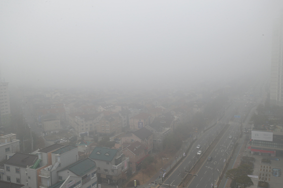 [오늘의 날씨] 전북(4일, 수)…짙은 안개, 빙판길·살얼음 주의