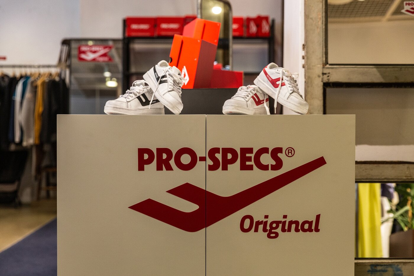 본문 이미지 - 10~20대를 타깃으로 한 프로스펙스 오리지널 라인. ⓒ 뉴스1