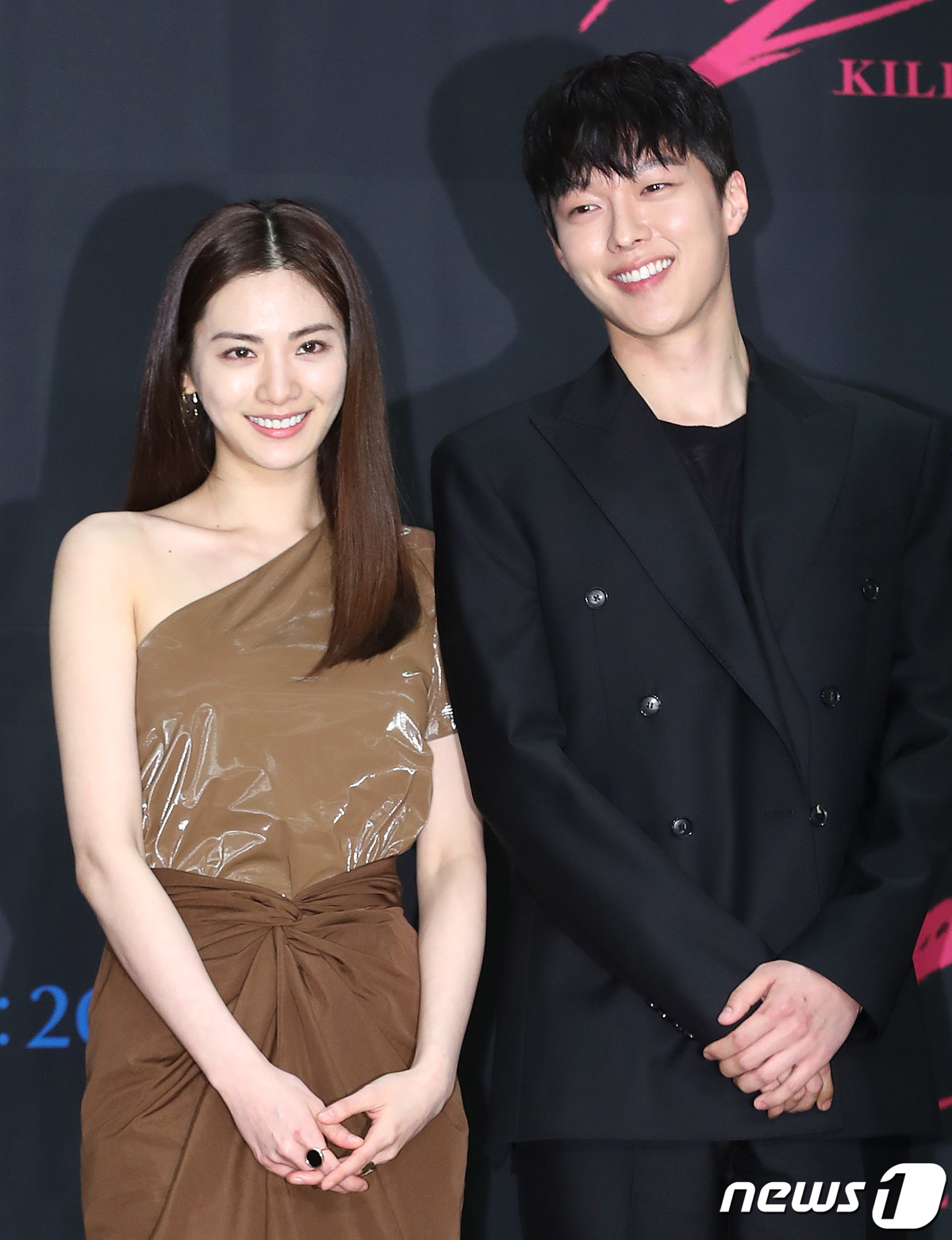 (서울=뉴스1) 권현진 기자 = 배우 나나, 장기용(오른쪽)이 18일 서울 강남구 르메르디앙 서울에서 열린 OCN 새 토일 오리지널 ‘킬잇(Kill it)’ 제작발표회에 참석해 포 …