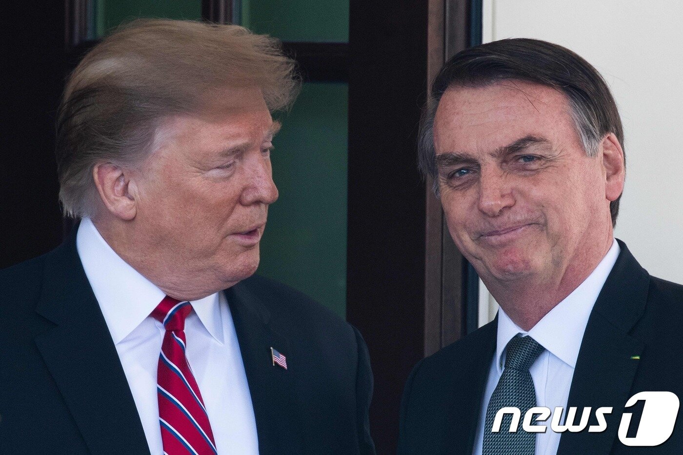 본문 이미지 - 도널드 트럼프 미국 대통령&#40;왼쪽&#41;과 자이르 보우소나루  전 브라질 대통령. ⓒ AFP=뉴스1 ⓒ News1 우동명 기자