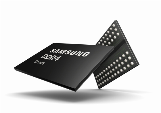 범용 D램 고정거래가 사상 첫 9달러 신기록…낸드도 역대 두 번째 최고가