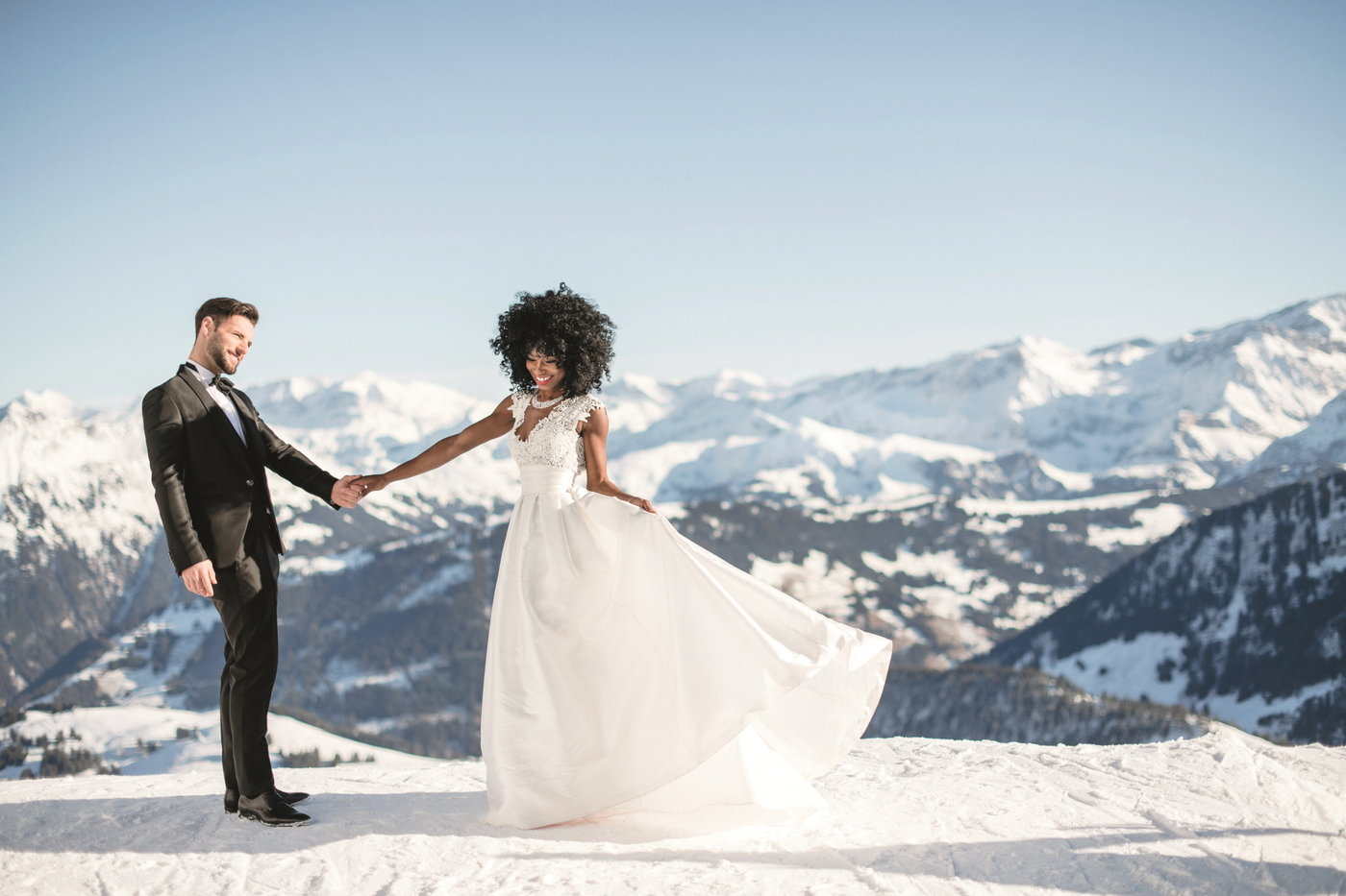 본문 이미지 - 만년설의 알프스를 배경으로 결혼사진을 남길 수 있다