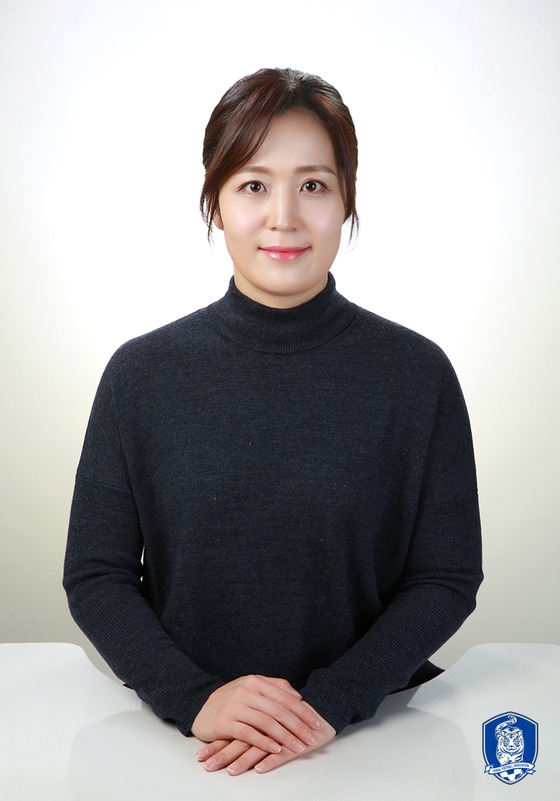 Professor Eunah Hong elects the first female vice president of the Football Association…  Announcement of new executives